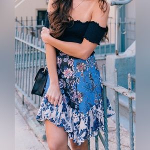 Zara woman flowered  skirt S 2560/813/400 blue